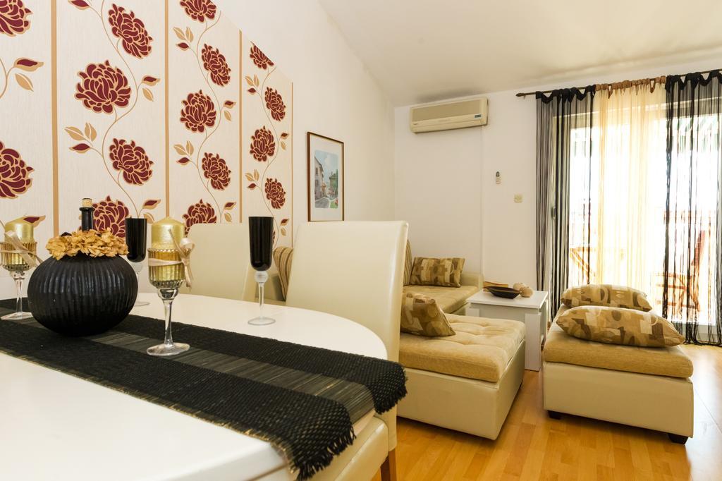 Apartments Villa Orange Zadar Exterior photo