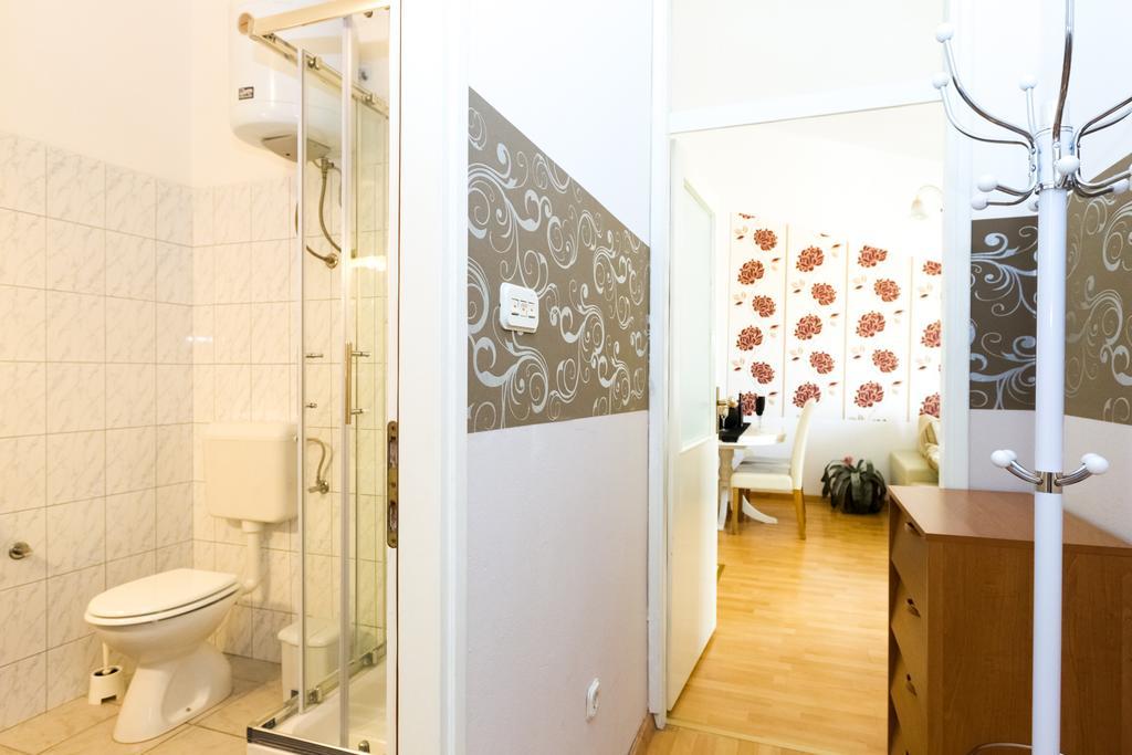 Apartments Villa Orange Zadar Exterior photo